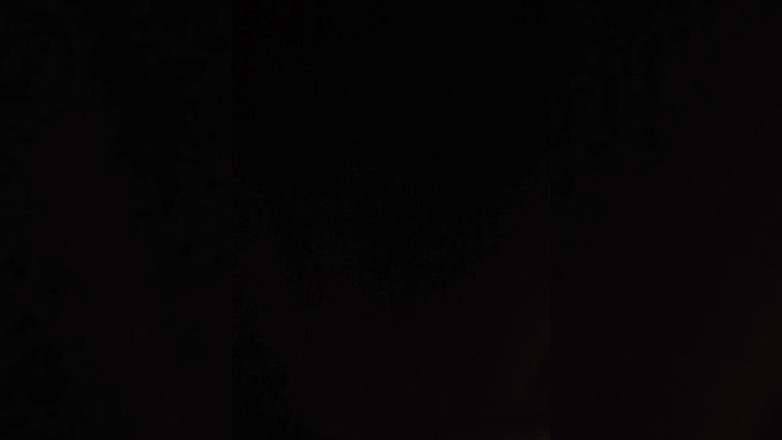 Iran8585: Obiecałem przyrodniej siostrze brak penetracji, ale jej cipka była zbyt...