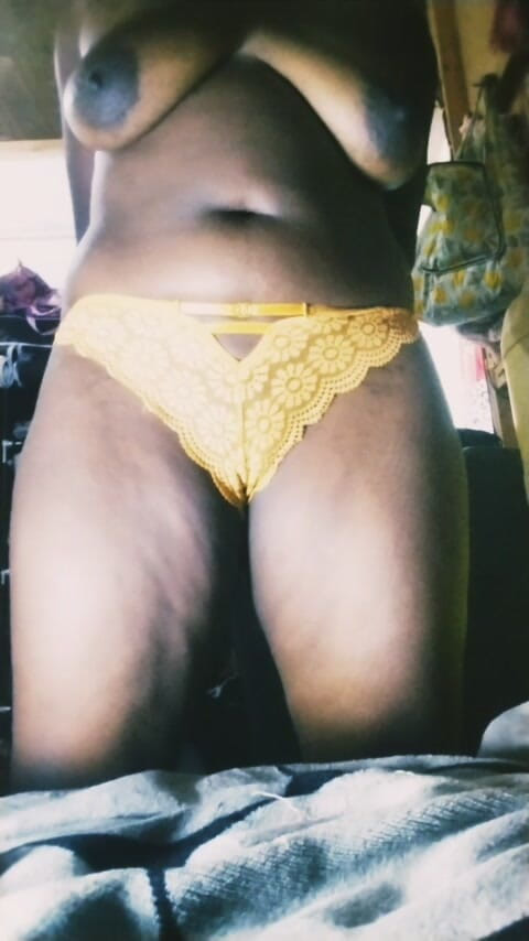 prinjema: Ebony Babe Masturbating Under Her Sexy Yellow Pants