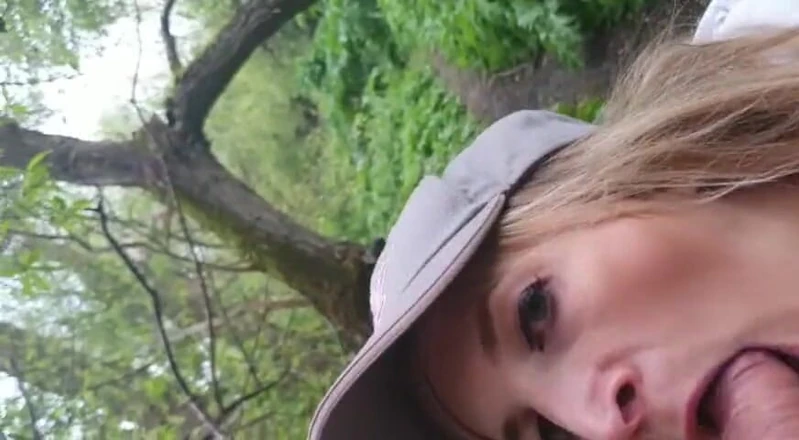 Serenexx: Outdoor Blowjob!! - Serenexx