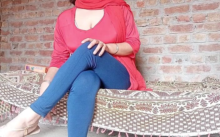 Maria Khan: 巴基斯坦德西村女孩性爱打开户外狗式头巾穆斯林女孩