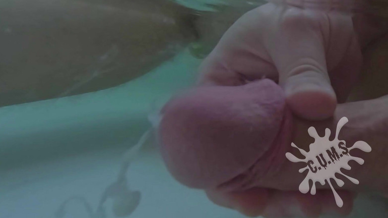 Cum Juggler: C.U.M.S - Zblízka a zpomalený pohyb - Solo Cumshot # 37