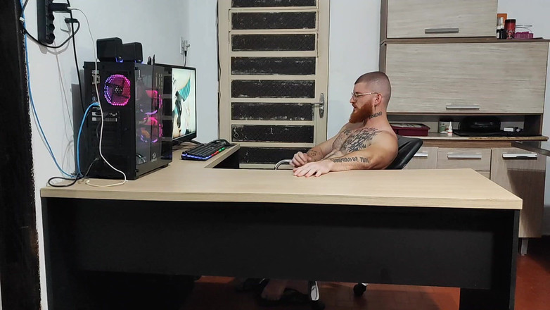 Carmona's films: Backstage कट्टर हॉट गधा फर में