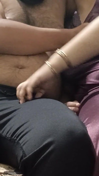 Marido y mujer follando disfrutando