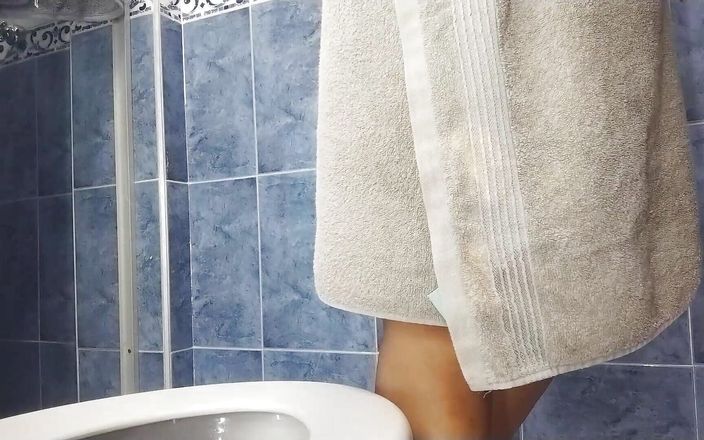 MiaSaintLove: Падчерка дрімає для свого коханця