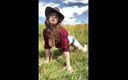 Anna Rios: Hier is mijn cowgirl-video gecompileerd uit slowmo-opnamen. dus ga zitten,...