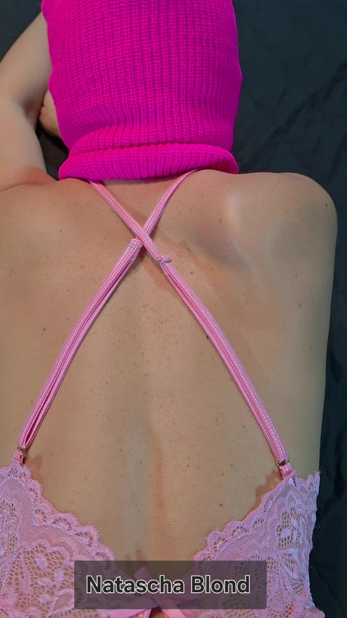 Lordkryos999: Natascha Blond nadržený krém zezadu