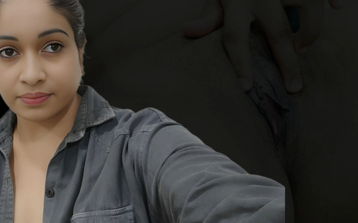 YourUrfi: भारतीय भाभी गले लगाकर गांड मटका रही है हस्तमैथुन चूत गुलाबी