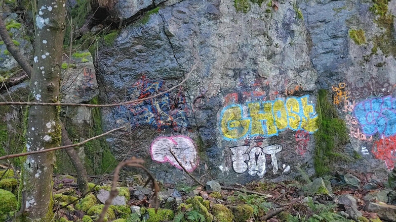 Nerdy_faery: Venha fazer xixi comigo! uma compilação