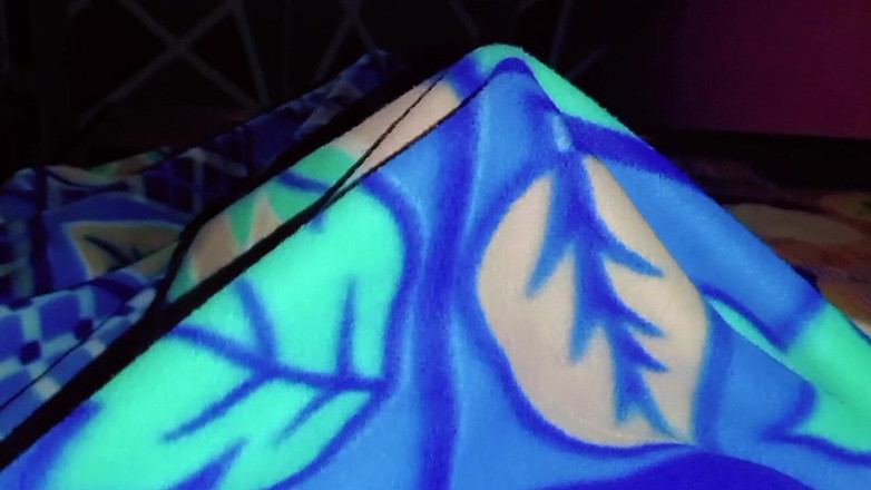 Shonai: 자스민을 너무 많이 느꼈기 때문에 내 땅을 흔들었다.