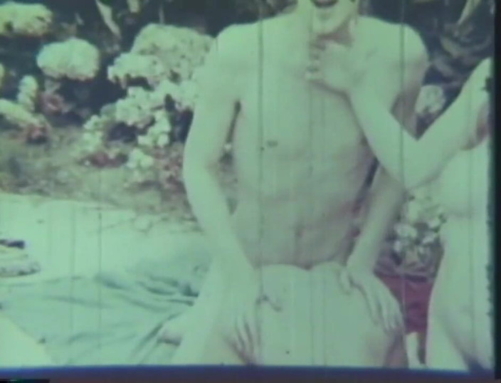 Vintage Usa: Žhavý vintage sex venku u bazénu!