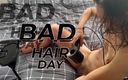 Wamgirlx: Día de pelo malo - mi coño peludo necesita un poco...