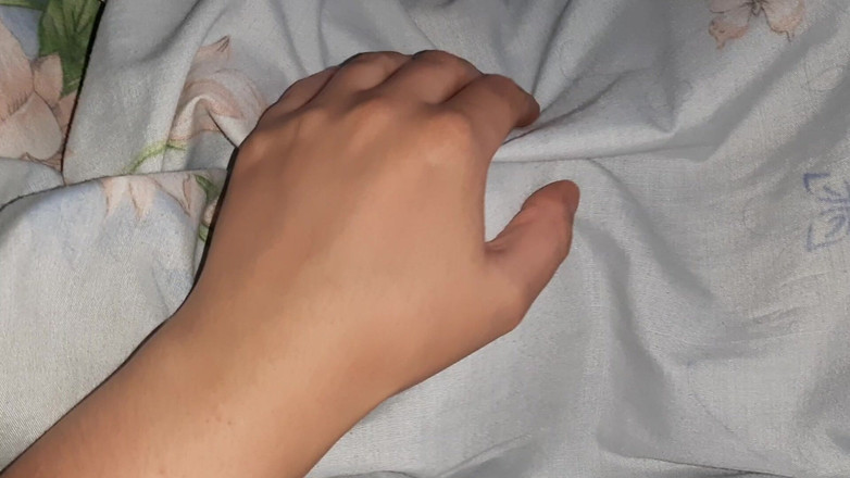 Lesbian-candys: Me turno para jugar con los coños de mis vecinos...