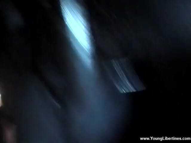 Young Libertines: Fucking in a pub