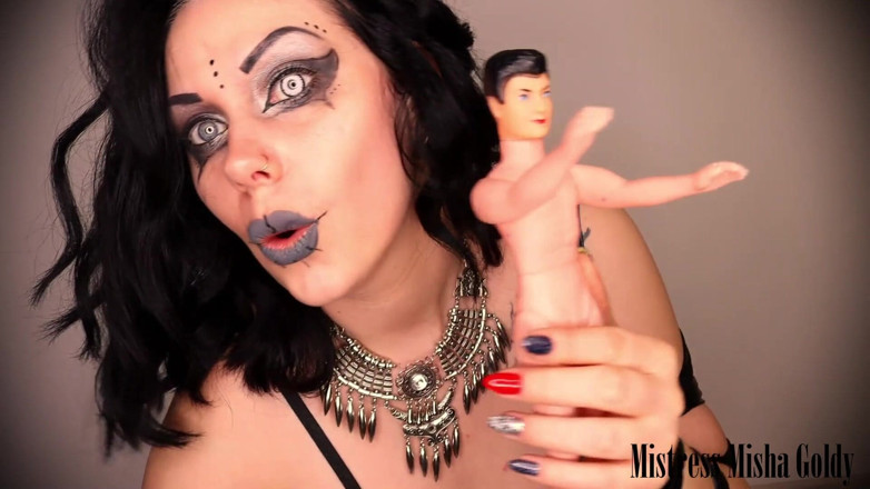 Goddess Misha Goldy: Livecam voodoo corporal punição por desobediência