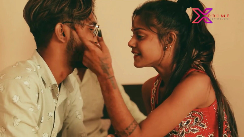 Indian Erotica: Seks bertiga India terhangat dengan awek cantik