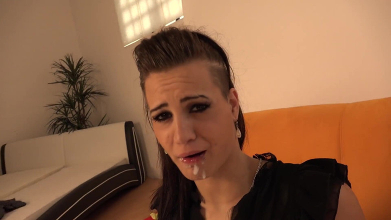 Kinky Angels: Nádherná německá holka je ošukaná na castingu
