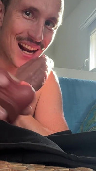 Maxence Angel Unbox a Jocktribe Dildo