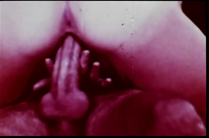 Close Encounter Vintage: Vintage porno retro erotické divadlo - mrtvý žár