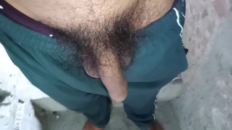 Om Kumar: Seksowny wideo indie chłopiec