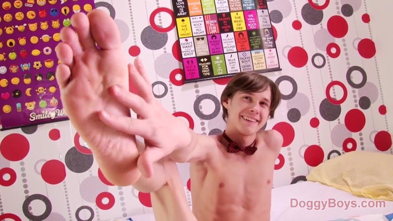 Doggy boys: Well hung skinny boy play and cum!
