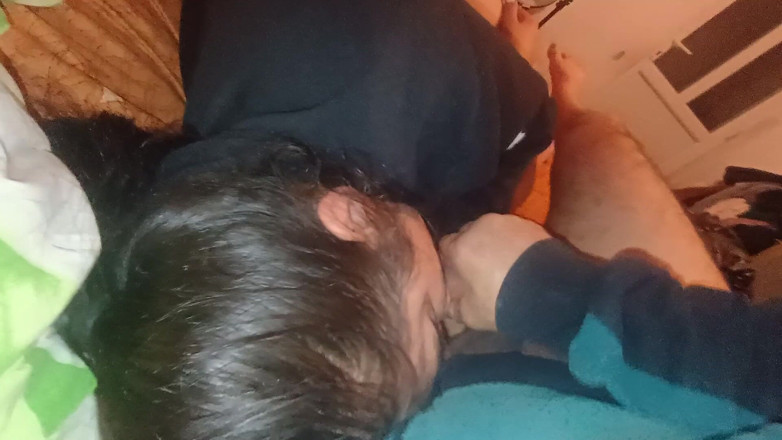 Ionut899: Il Patrigno Mi Ha Riempito La Bocca Di Sperma