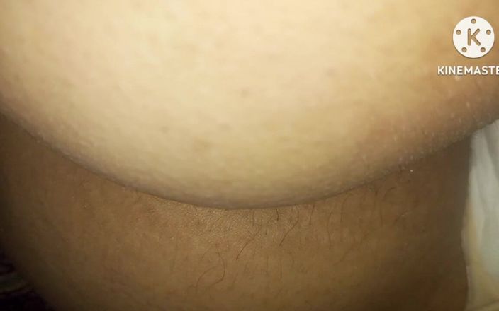 Lubnawife: Distracție sexy în camera de pat, soție musulmană albă cu piele...