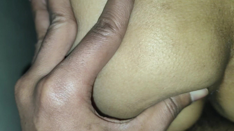 hot suman: Приватные моменты романтической пары, любовная история дези