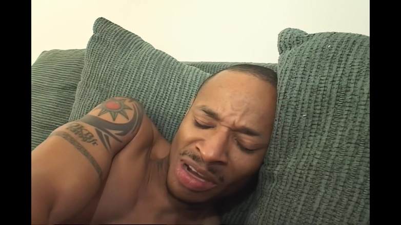 Black Sinner: 젖은 어두운 보지에서 길을 잃었습니다!!