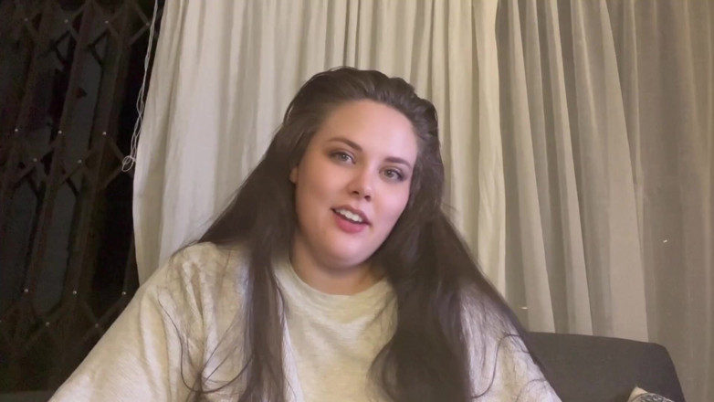 Aliceqii: BBW onanerar till skakande orgasm under semester