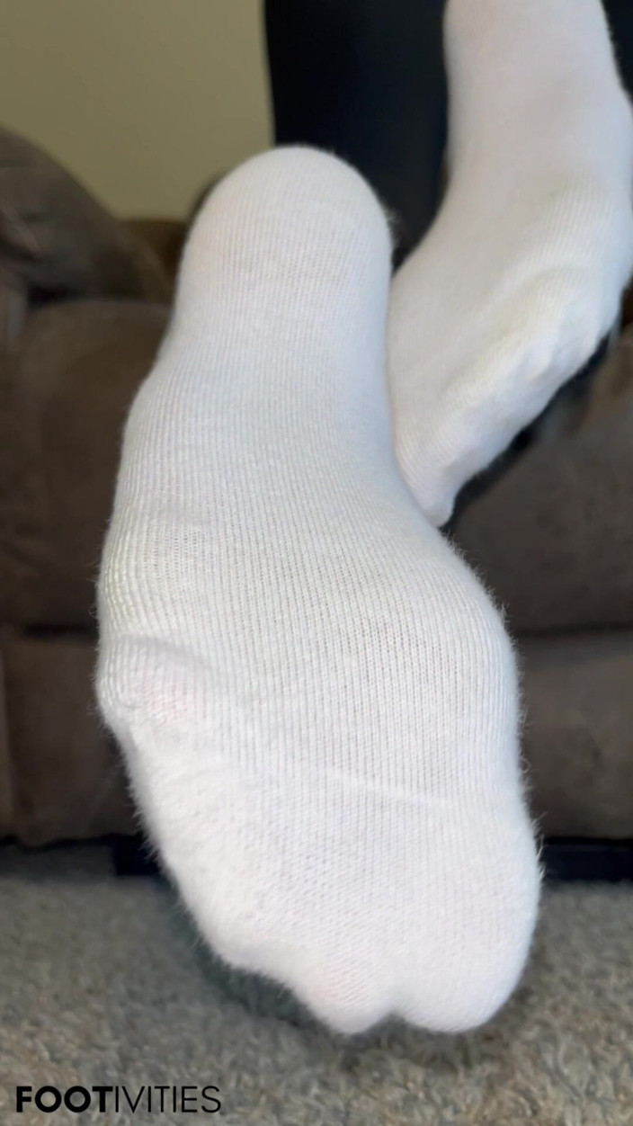 footivities: Sessiz Çorapla Azdırma - Ivys Feet - Ayak Sikişi