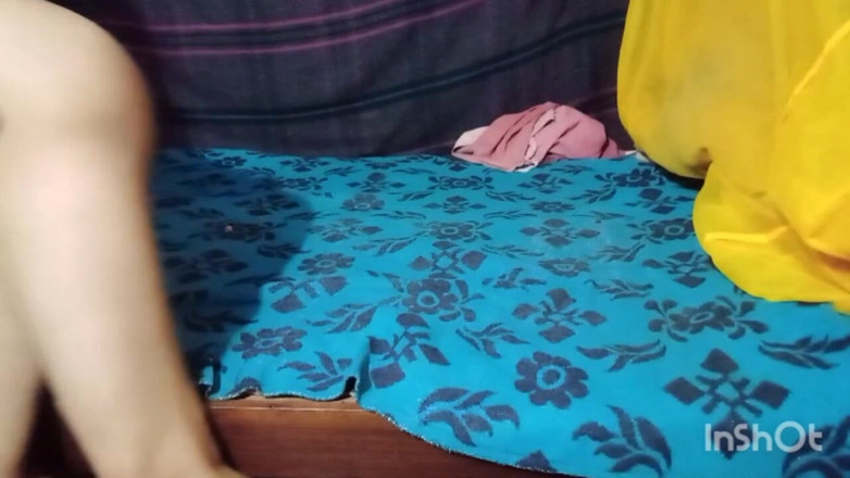 Yourindiancuople84: Intenzivní sezení indické Bhabhi, přítel jejího manžela ji dal do...