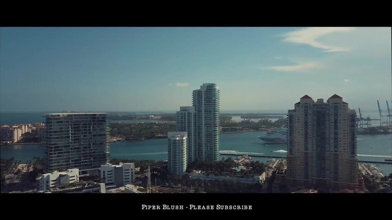 Piper Blush: Туризм в Саут-Бич