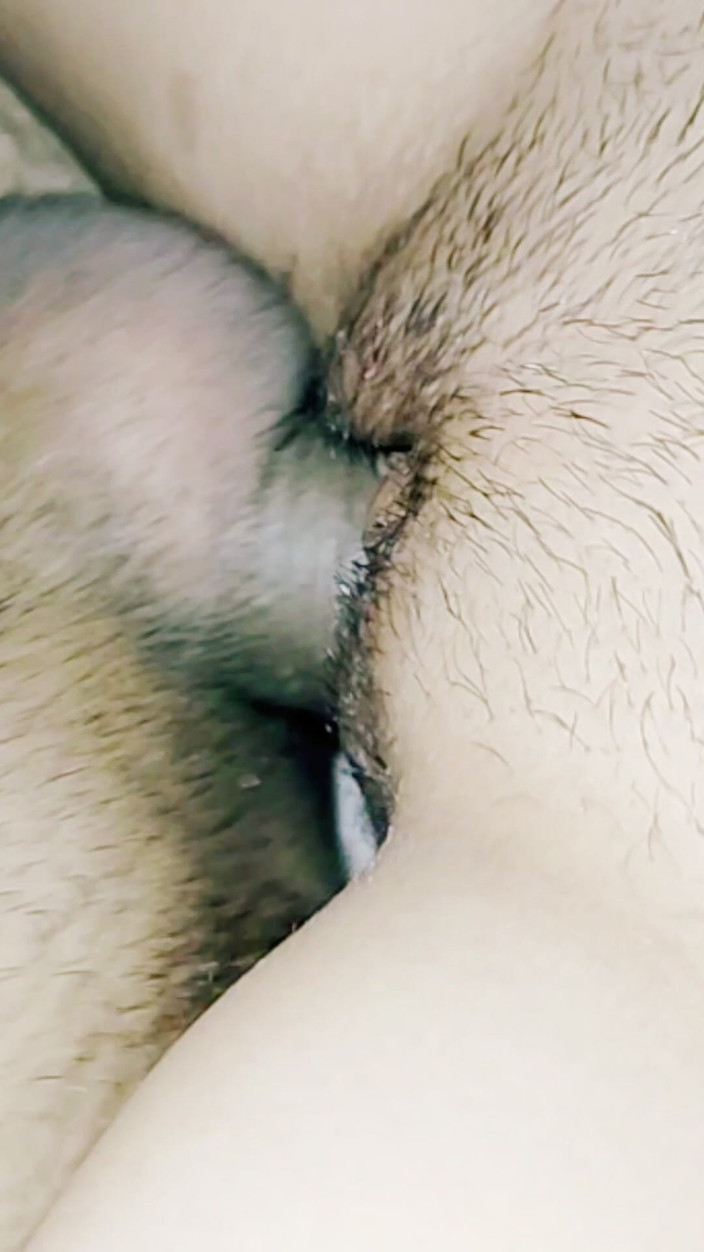 Desifukraa: Indiana menina indiana no quarto de hotel Oyo