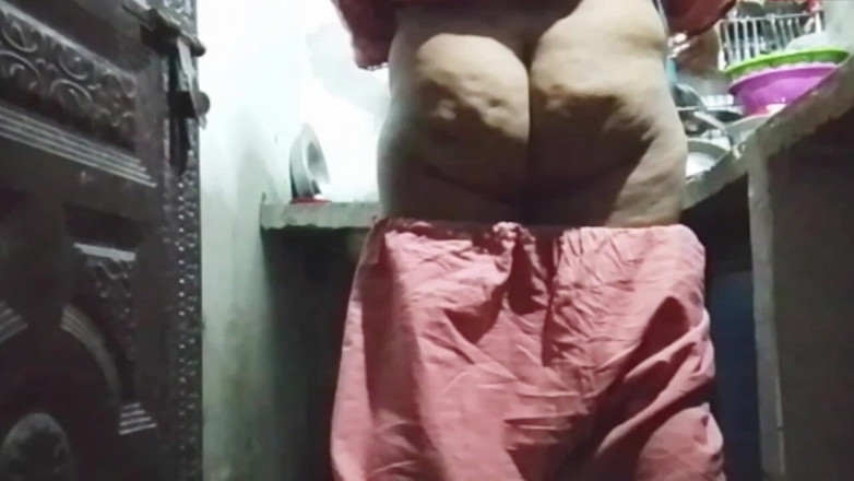 Abida sexy: Сексуальный пакистанец сосет хуй его бойфренда