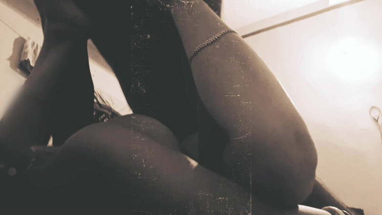 Housewife 69: Surová postava Desi Nadržená Bhabhi Ultimate Hardcore s hlasitým sténáním