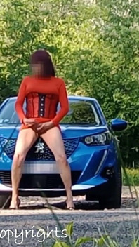 Outdoor Exhibition Pissing and I Jerk off Untill Anal Orgasm by the Road on Car Hood