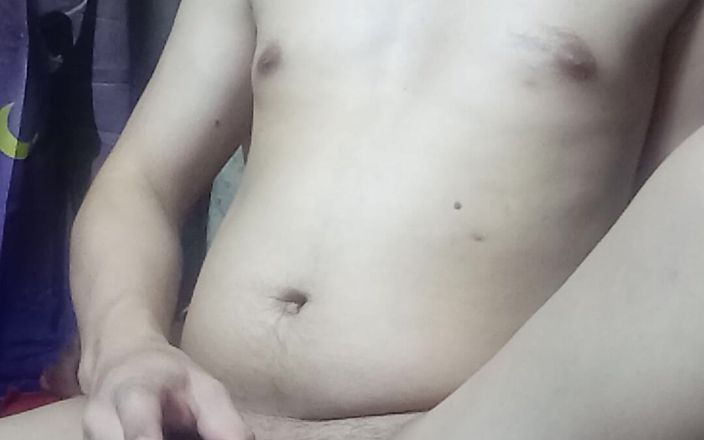 Reynaldo6: 女王现在真的很喜欢这样做，她会做任何事情