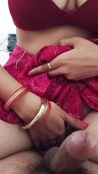 Parte ll ha portato il caldo bhabhi di Gaon in città e ha fatto sesso