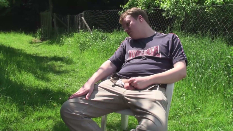 German amateur - 100% German hardcore videos: Грудастую крошку-брюнетку трахают на прослушивании секса на улице