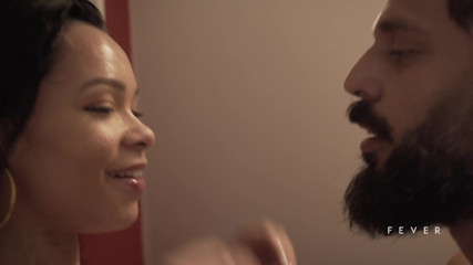 Fever Films: Amateur avec une Asiatique coquine