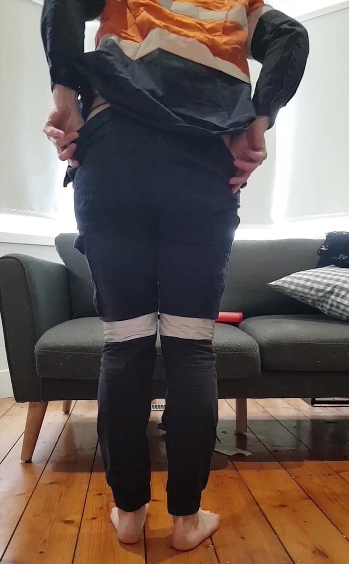 Michellexm: Çıplak /parmak bash hi vis iş aşınma ve sert şapka içinde seksi...