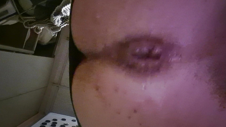 Giodicaprio: Mám rád dildo v mém zadku! a Mnoho ptáků!