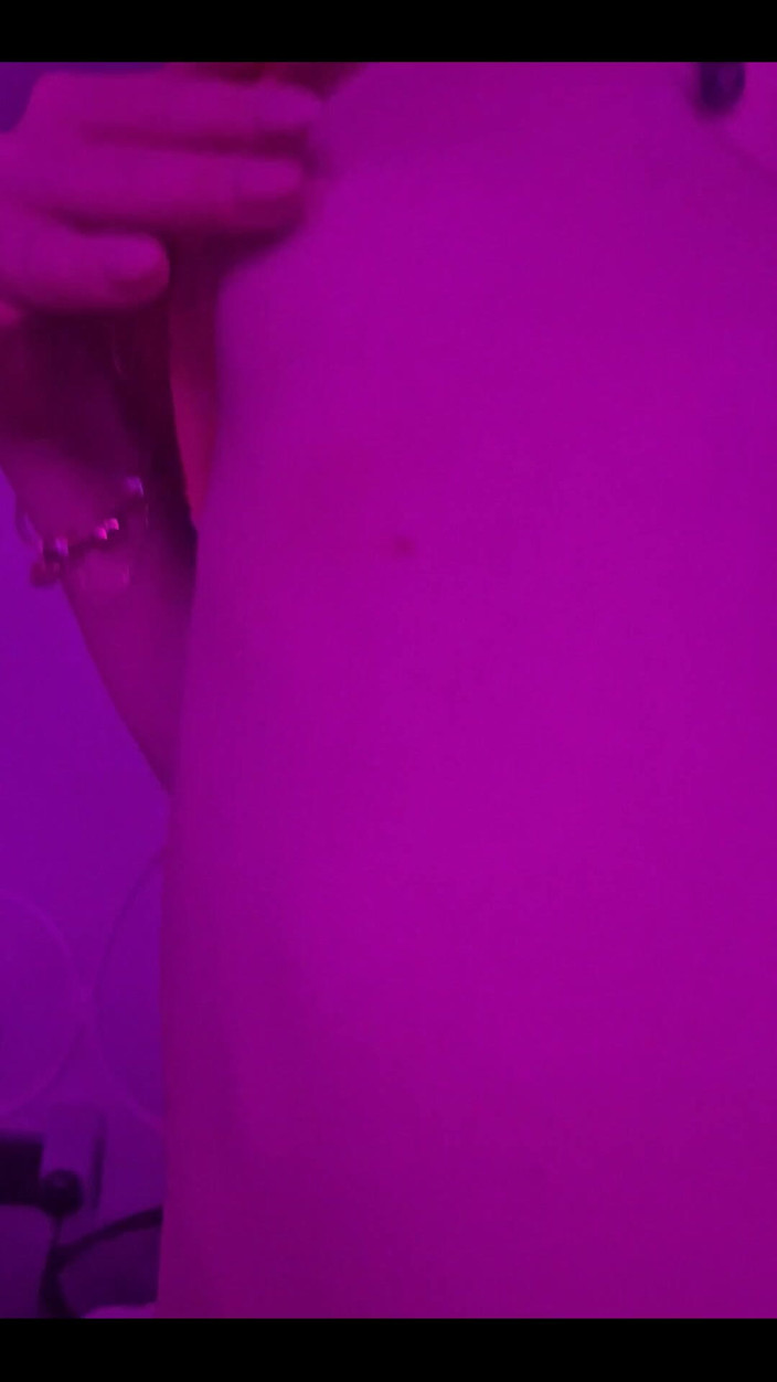 Ms minxy erotic: Ambiyans yatak odasında azdırma