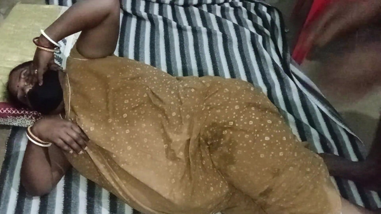 Sexy juli: Ev yapımı sert seks