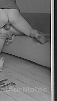 Prins fumând și urmărind filme porno, acest fiu vitreg este pedepsit aspru și umilit sexual - partea 2