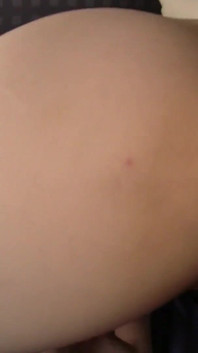 Peach Kawai ist eine sexy kurzhaarige asiatin und ihr schöner körper zieht den eifrigen schwanz an