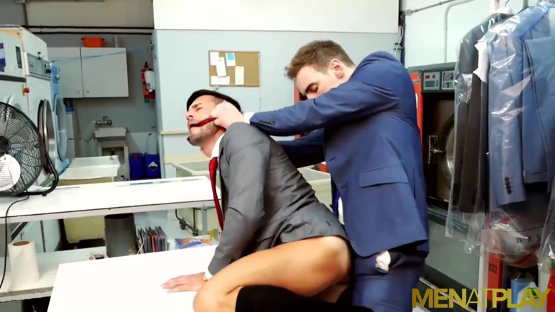 Menat Play: Menatplay - loira Kayden Gray fode anal adequado para garanhão Andy...