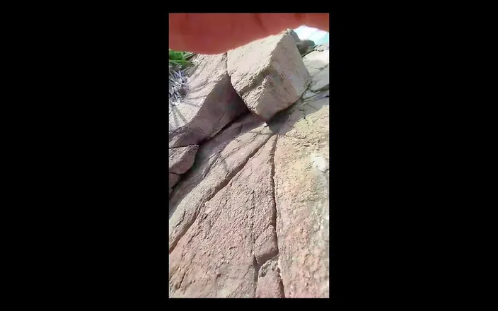 Marcosninfo: Předváděla jsem se na Skále na pláži a rybář mě...