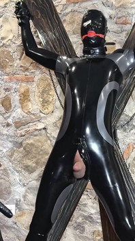 Straff i korset - Alex Latex