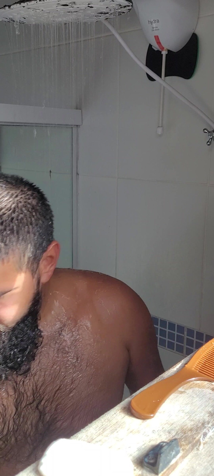 Luksmen1: L'atmosfera si è riscaldata. Vieni in bagno con me!